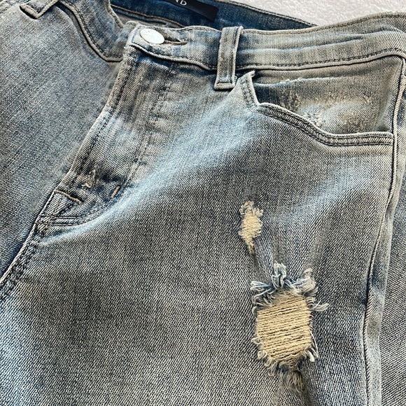 J Brand Distressed Skinny jean with Raw hem women’s size 27 - Picture 3 of 10